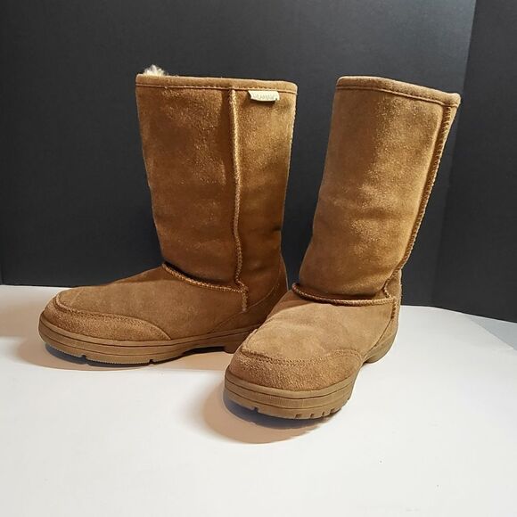 Bearpaw Tall Tan Boots - Picture 1 of 10